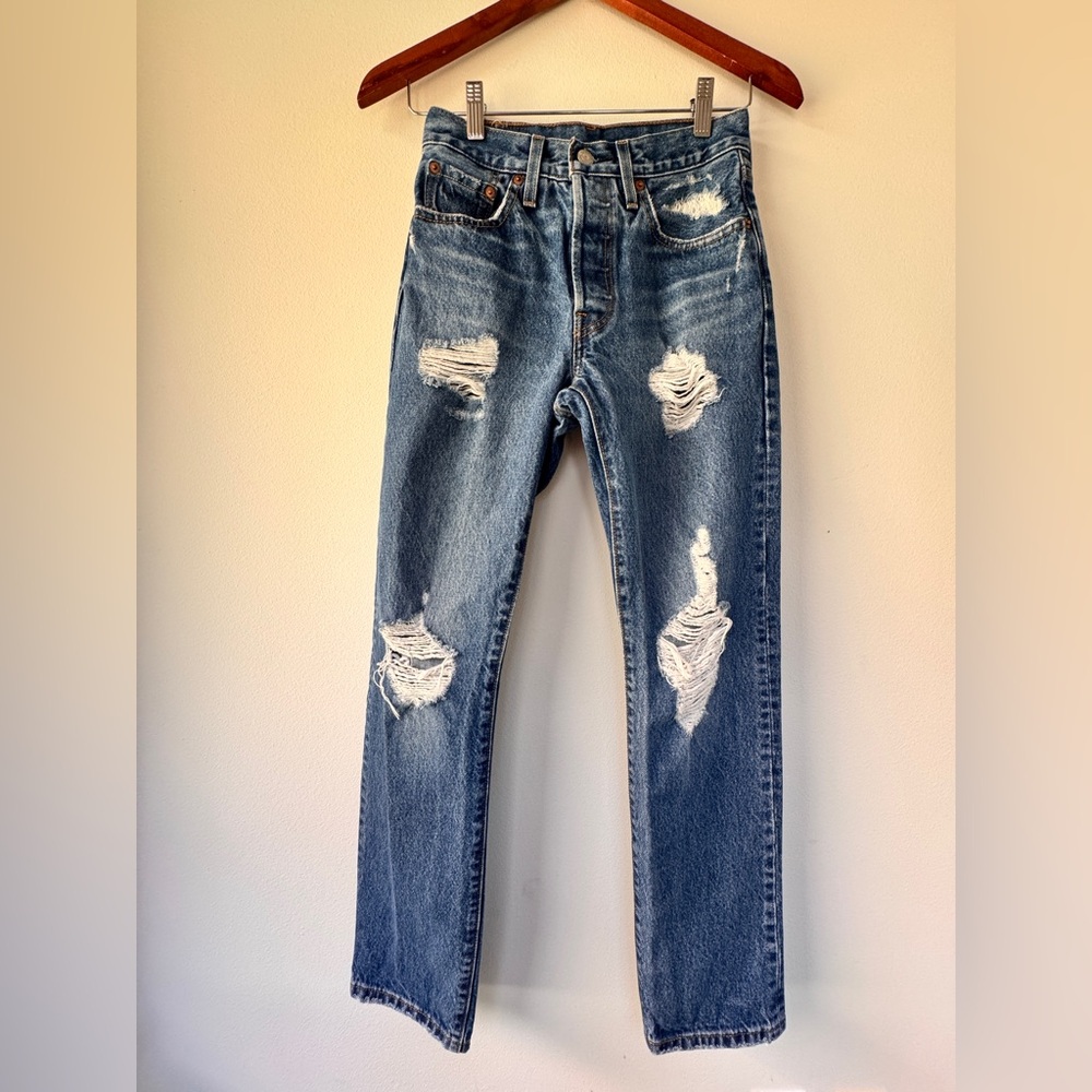Levi's Blue Straight-Leg Jeans with Vintage Fade